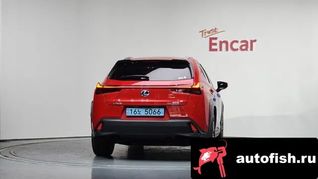 Lexus UX UX300e 2022 года - вид 3