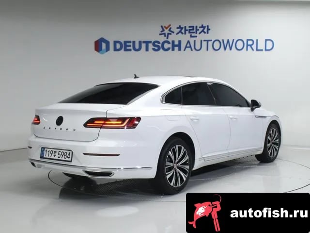 Volkswagen Arteon Atheon 2019 года - вид 2