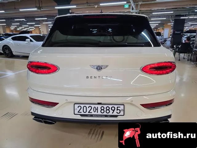 Bentley Bentayga Benteiga 2023 года - вид 4