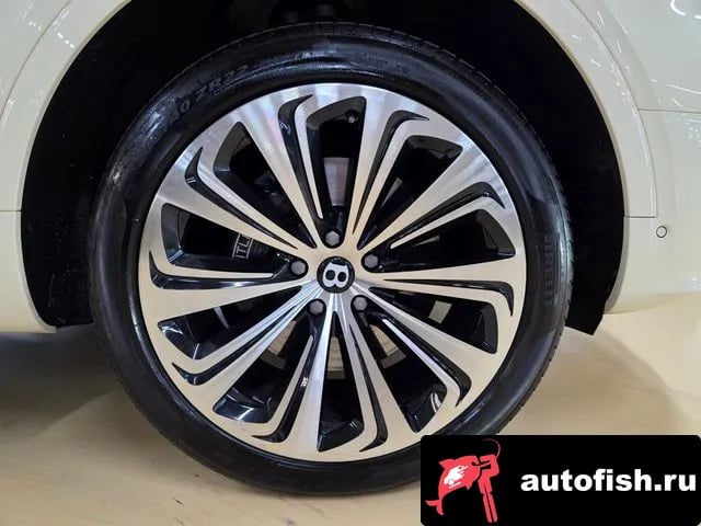 Bentley Bentayga Benteiga 2023 года - вид 5