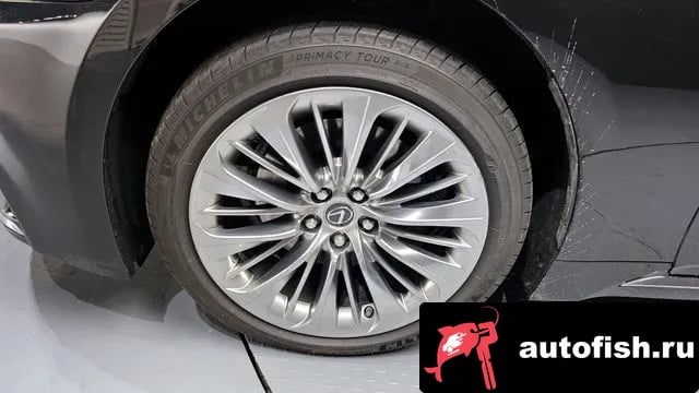 Lexus LS LS500h 5th generation 2018 года - вид 5