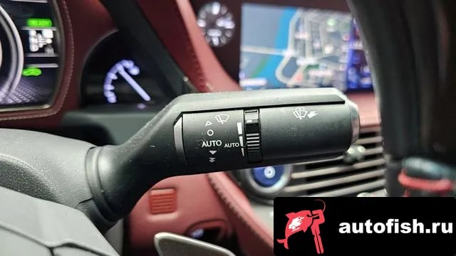 Lexus LS LS500h 5th generation 2018 года - похожие автомобили