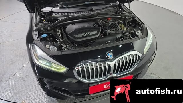 BMW 1-Series 1 Series (F40) 2021 года - вид 6