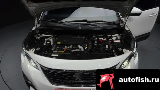 Peugeot 5008 5008 second generation 2018 года - вид 6