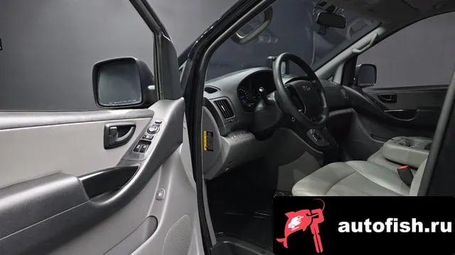 Hyundai Starex The New Grand Starex 2018 года - похожие автомобили