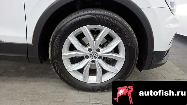 Volkswagen Tiguan Tiguan second Generation 2018 года - вид 5