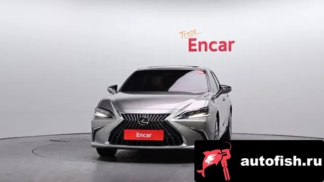 Lexus ES ES300h 7th generation 2024 года - вид 3