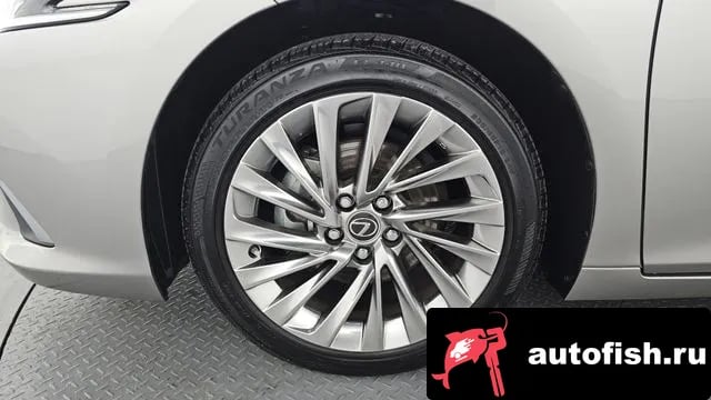 Lexus ES ES300h 7th generation 2024 года - вид 5