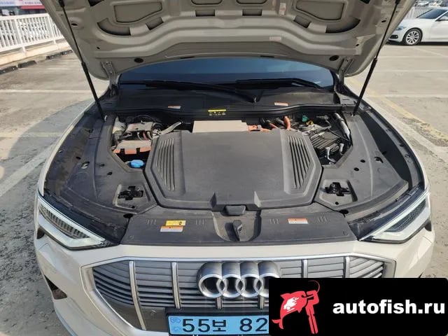 Audi e-tron e-Tron 2022 года - вид 2