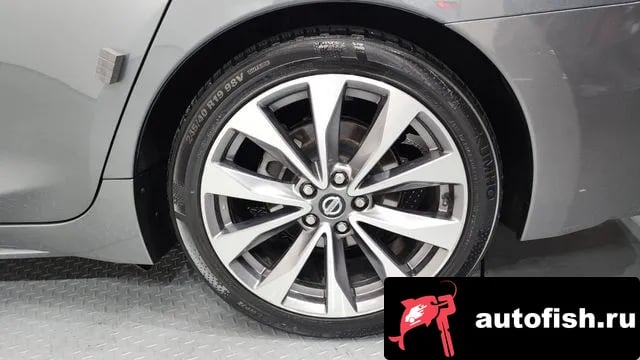 Nissan Maxima Maxima (A36) 2019 года - вид 5