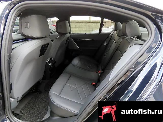 BMW 5-Series 5 Series (G60) 2025 года - вид 6