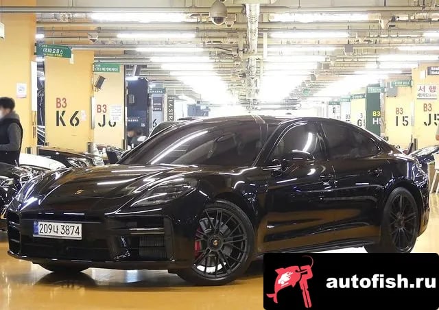 Porsche Panamera Panamera (972) 2025 года - похожие автомобили
