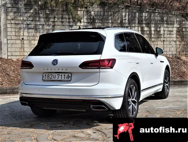 Volkswagen Touareg Tuareg 3rd generation 2020 года - вид 2