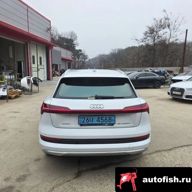 Audi e-tron e-Tron 2020 года - вид 4