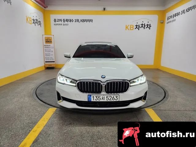 BMW 5-Series 5 Series (G30) 2022 года - вид 3
