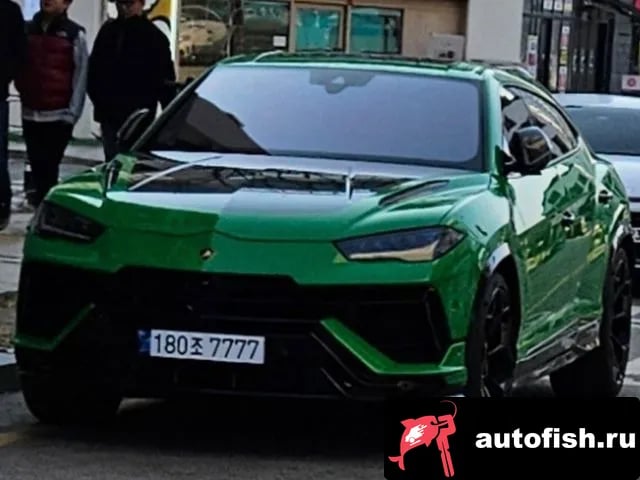 Lamborghini Urus Urus 2024 года - похожие автомобили
