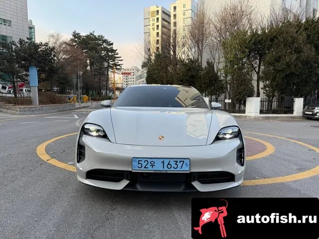 Porsche Taycan Taikan 2024 года - вид 3