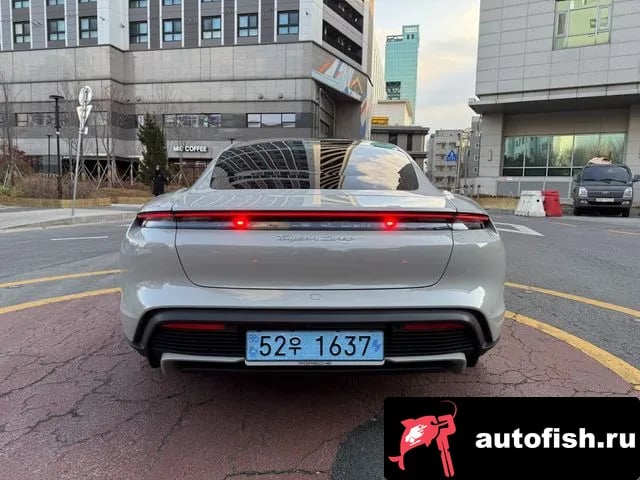 Porsche Taycan Taikan 2024 года - вид 4