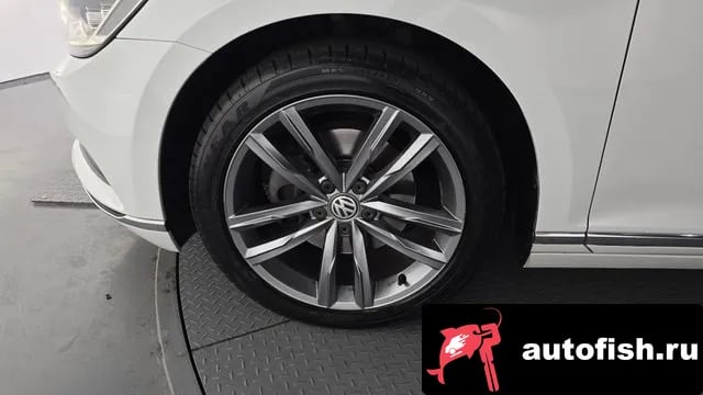 Volkswagen Passat Passat GT (B8) 2018 года - вид 5