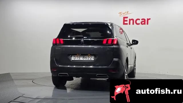 Peugeot 5008 5008 second generation 2019 года - вид 4