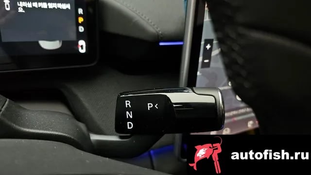 Polestar Polestar 4 Polstar 4 2025 года - похожие автомобили