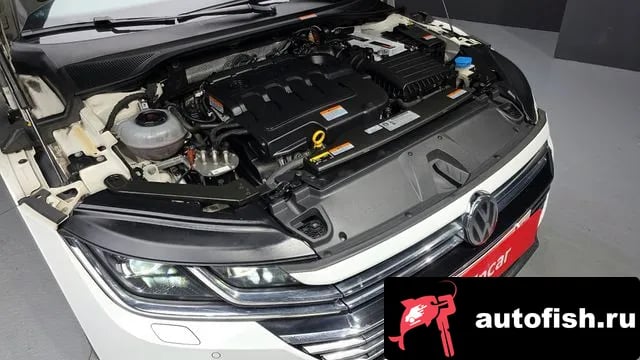 Volkswagen Arteon Atheon 2019 года - вид 6