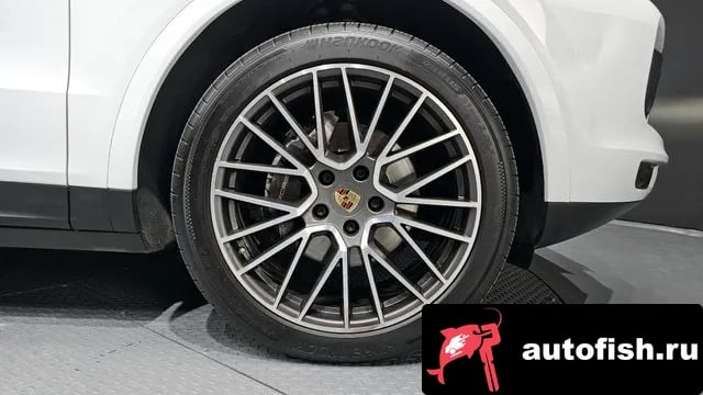 Porsche Cayenne Cayenne (PO536) 2021 года - вид 5