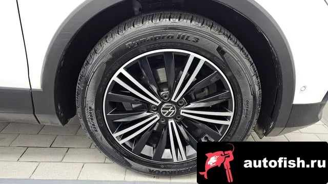 Volkswagen Tiguan Tiguan second Generation 2021 года - вид 5