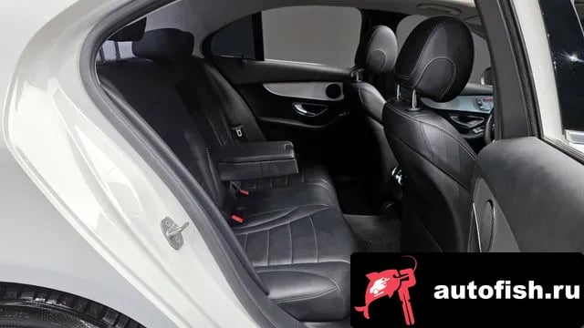 Mercedes-Benz C-Class C-Class W205 2018 года - похожие автомобили