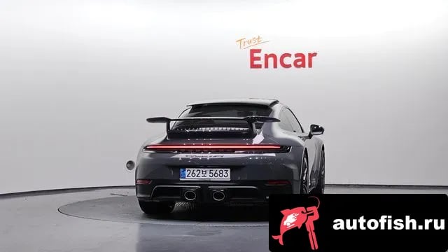 Porsche 911 911 (992) 2025 года - вид 4