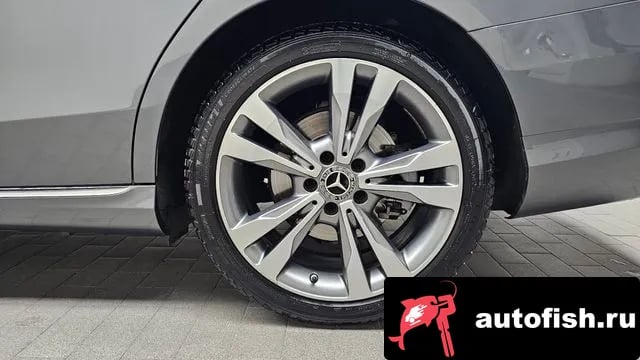 Mercedes-Benz C-Class C-Class W205 2018 года - вид 5