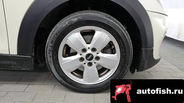 Mini Cooper Cooper D 2019 года - вид 5