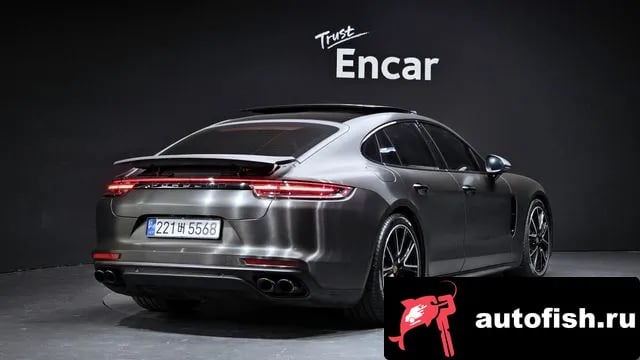 Porsche Panamera Panamera (971) 2018 года - вид 2