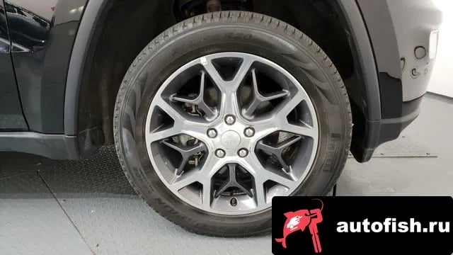 Jeep Cherokee Grand Cherokee 2019 года - вид 5