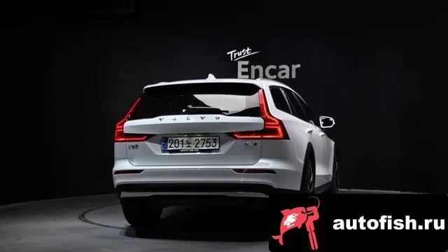 Volvo V60 V60 Cross-country 2nd Generation 2024 года - похожие автомобили