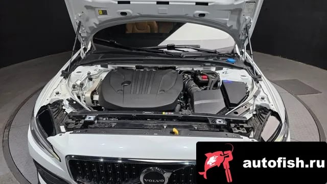 Volvo V60 V60 Cross-country 2nd Generation 2024 года - вид 6