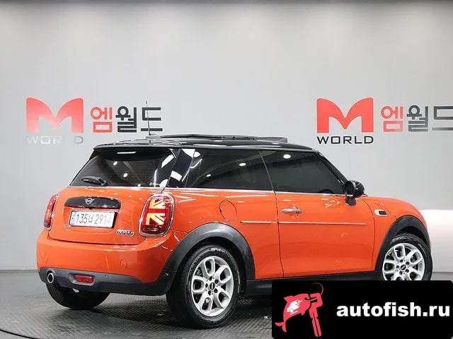 Mini Cooper Cooper D 2019 года - вид 4