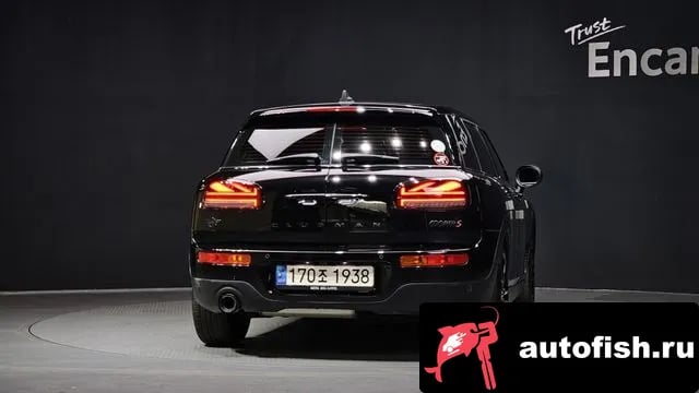 Mini Clubman Cooper D Clubman 2022 года - вид 4