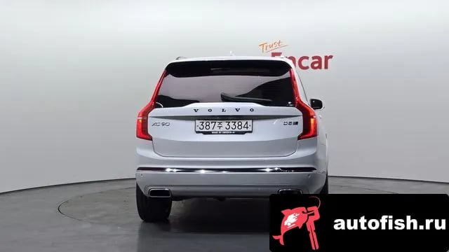 Volvo XC90 XC90 second Generation 2020 года - вид 4