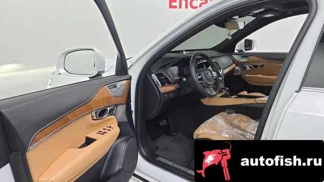 Volvo XC90 XC90 second Generation 2020 года - похожие автомобили