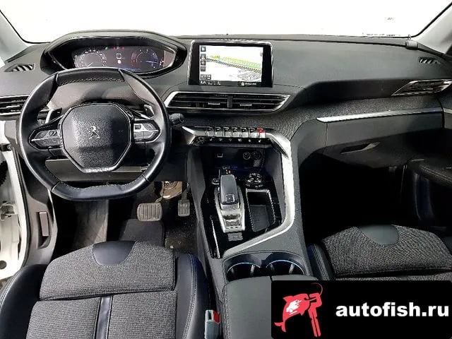 Peugeot 3008 3008 second generation 2018 года - вид 5