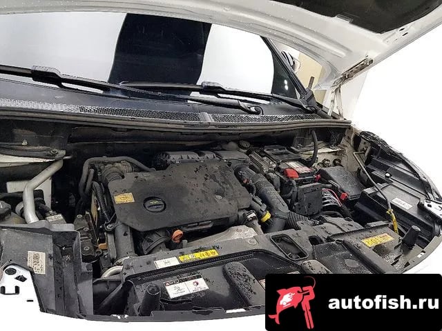 Peugeot 3008 3008 second generation 2018 года - вид 6