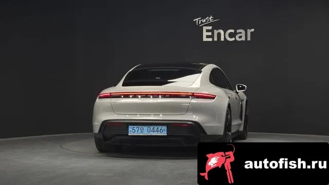 Porsche Taycan Taikan 2022 года - вид 4