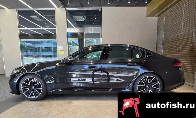 BMW M5 M5 (G90) 2025 года - вид 3