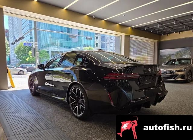 BMW M5 M5 (G90) 2025 года - вид 4