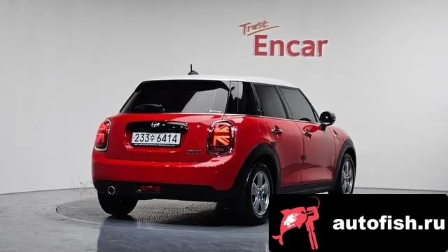 Mini Cooper Cooper 2020 года - вид 2