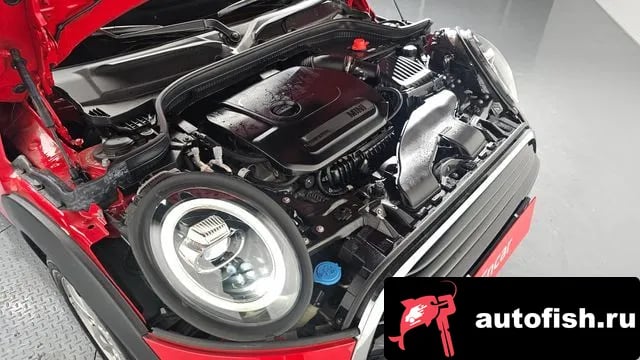 Mini Cooper Cooper 2020 года - вид 6