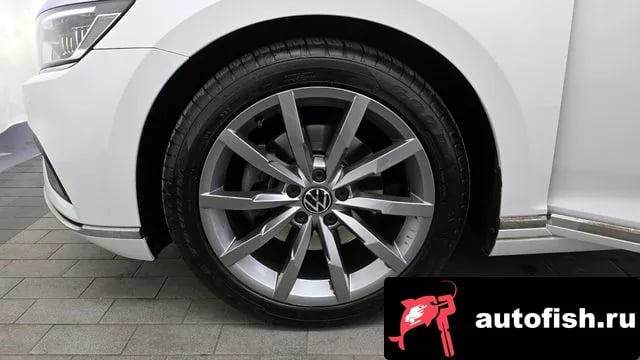 Volkswagen Passat Passat GT (B8) 2021 года - вид 5