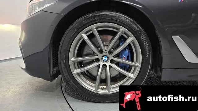 BMW 5-Series 5 Series (G30) 2018 года - вид 5