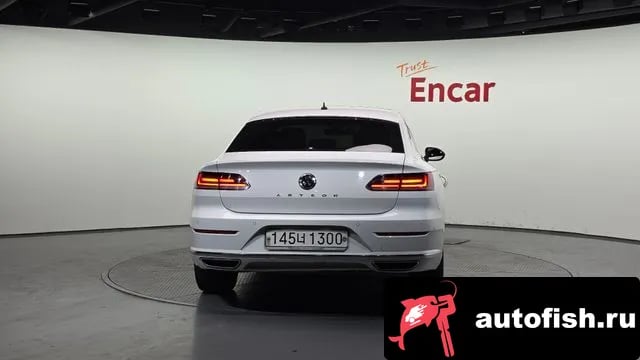 Volkswagen Arteon Atheon 2019 года - вид 4